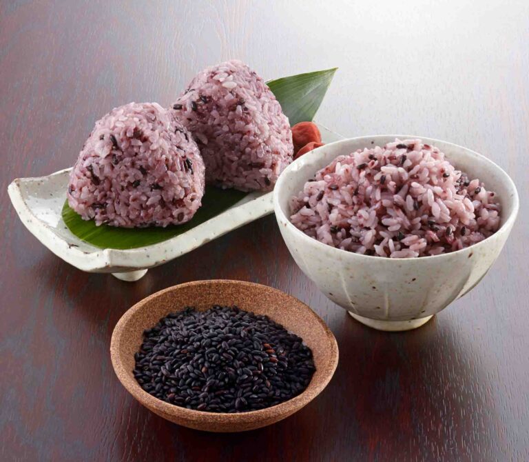 Purple Rice Infographic 17 Purple Foods To Help You Eat The Rainbow (2022) • Colors Explained