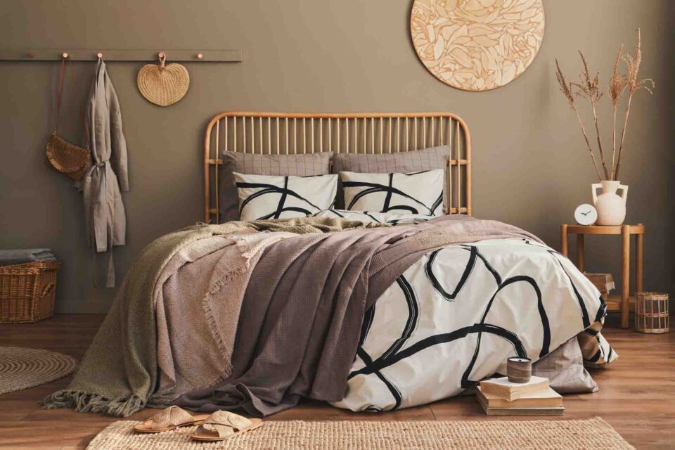 Neutral Colors: What They Are, Meaning, Tips & Examples (2026) • Colors ...